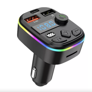 Poniendo a su disposición el nuevo y multifuncional Transmisor FM Para Automóvil de la marca WISDOMUP, Cuenta con 3 Funciones y luz RGB, Cargador: Cuenta un puerto USB de carga super rápida y otro de carga normal. Un puerto Tipo - C. Manos libres y micrófono para responder llamadas. Solo conéctelo al puerto de carga de su automóvil y disfrute de la mejor calidad y fidelidad de Audio, con Bluetooth 5.0 Tan fácil como conectarlo a tu automóvil y vincularlo a tu smartphone para comenzar a disfrutar de todas sus funciones.